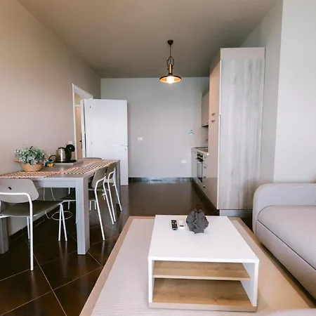 Keslin Seaside Premium Appartement *