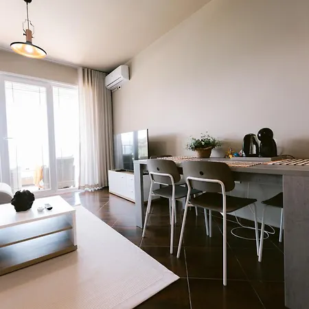 公寓 Keslin Seaside Premium Vlorë